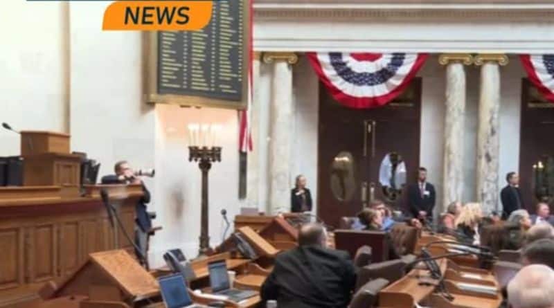 Wisconsin lawmakers debate Wisconsin Assembly Bill 948, a proposed statewide school cell phone ban during the full school day