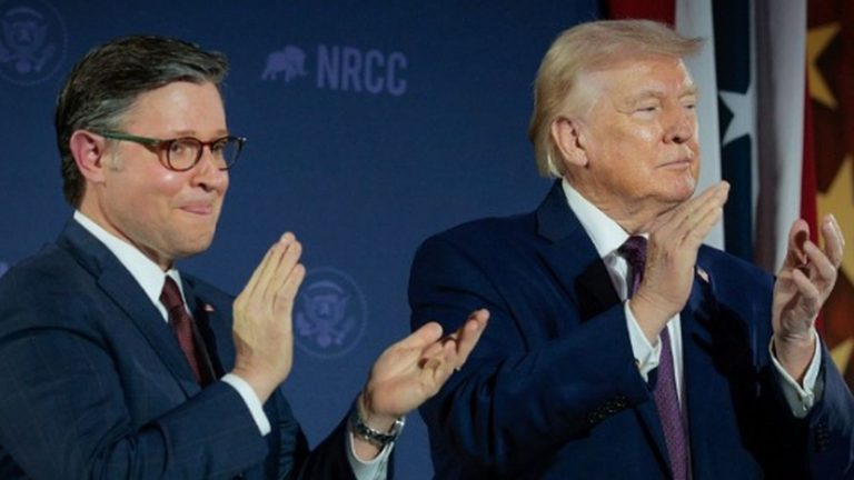 Trump claps at 9-0 Red State Democrat Wipeout