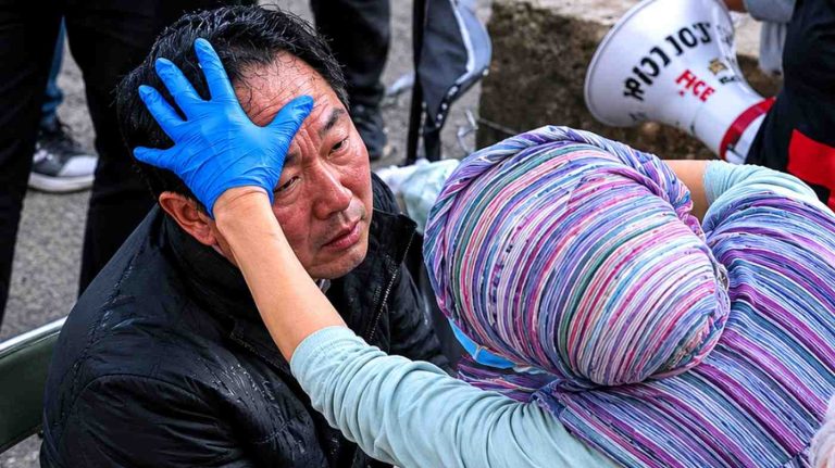 Chaos at ICE facility injured man helped