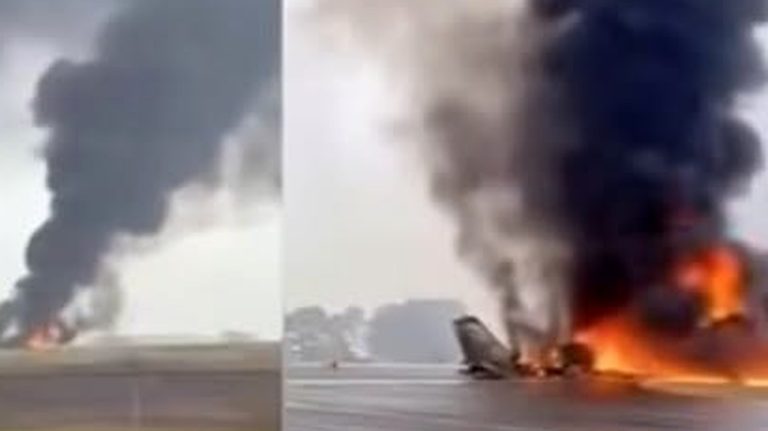 🚨🚨👇RIGHT NOW, A PLANE WITH MORE THAN 244 ONBOARD JUST CRASHED… 