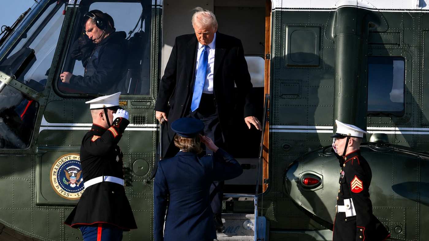Donald Trump stepping off Marine One helicopter.